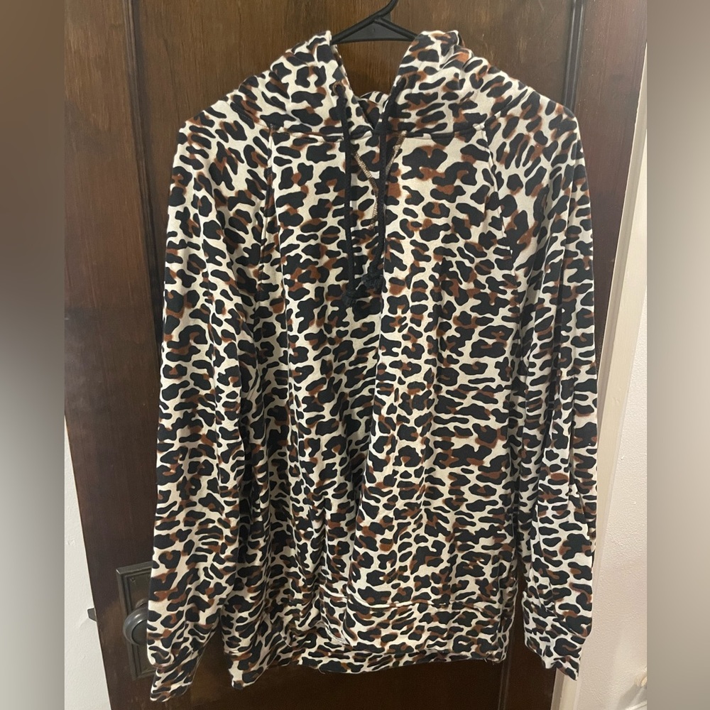 Lou & Grey Leopard Print Fleece Hoodie